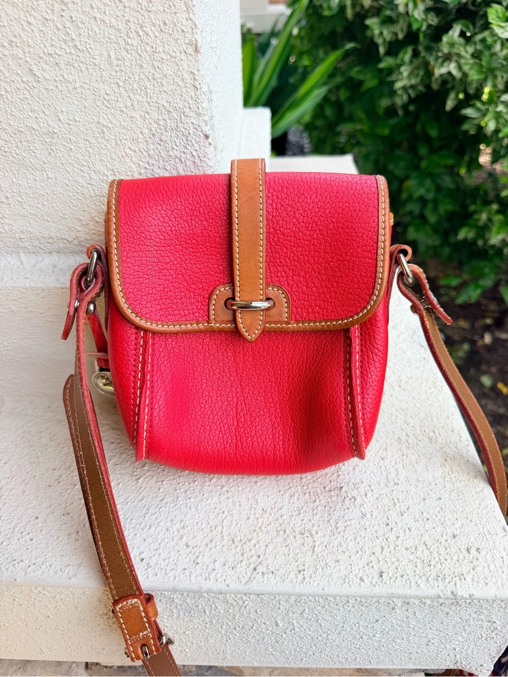 Vintage Dooney & Bourke Red All Weather Leather Crossbody USA Made AWL